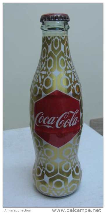 AC - COCA COLA - SHRINK WRAPPED EMPTY GLASS BOTTLE 2010 - Bottiglie