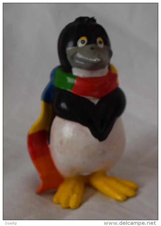 Figurine PINGOUIN à L'écharpe Sea World 1987 - Oiseaux