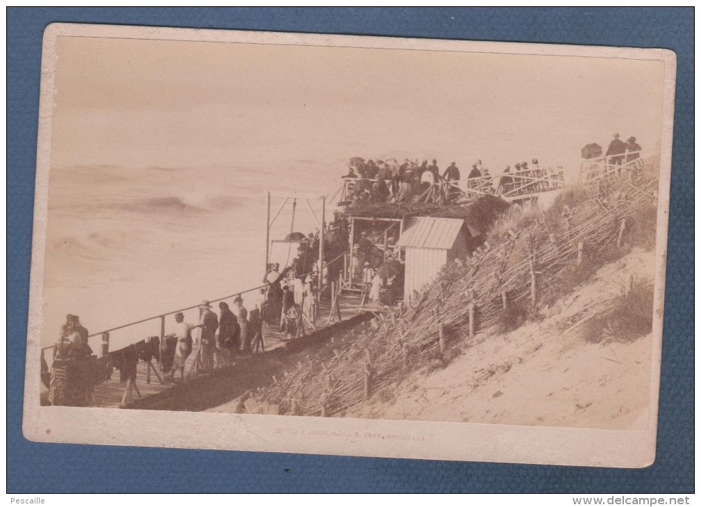 33 GIRONDE ? PHOTOGRAPHIE ANCIENNE ANIMEE BORD DE MER AGITEE - PHOTOGRAPHIE D´ART DAVID MAURIN COURS ST JEAN 86 BORDEAUX - Ancianas (antes De 1900)