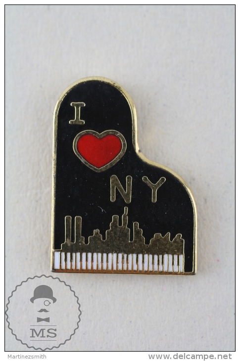 I Love NY New York Piano Enamel Pin Badge  #PLS - Música