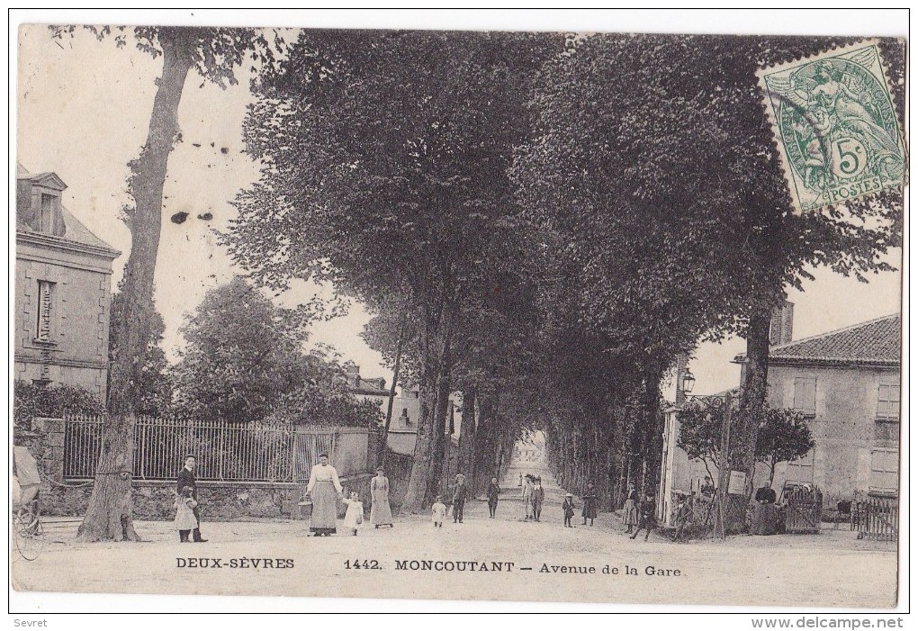 MONCOUTANT  - Avenue De La Gare.. - Moncoutant