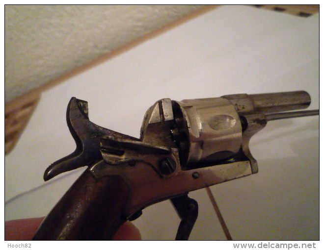 ancien pistolet revolver alarme original et peu courant