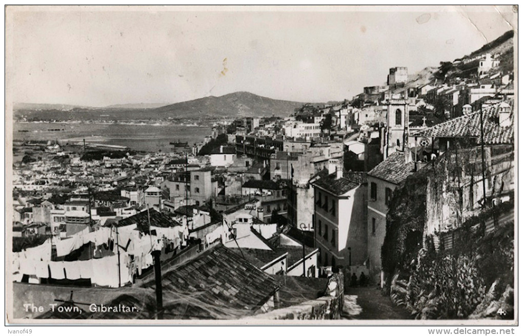 ROYAUME-UNI  - UK - GIBRALTAR - CPSM - The Town - Gibraltar