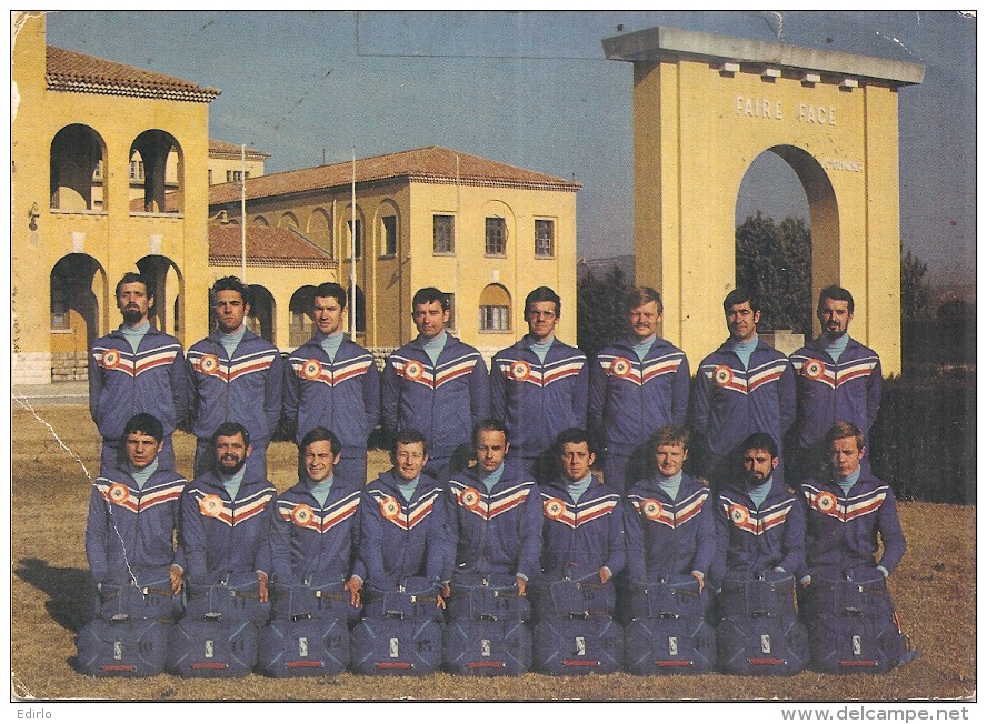 L'équipe PHENIX 1979, Armée De L'air, Parachutistes (scan Recto-verso) Dédicacée De L'équipe Peu Visible  Crayon Papier - Parachutespringen