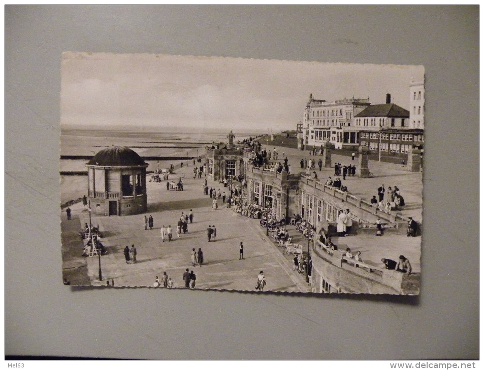 A367.  CPA. Allemagne. Nordseebad Borkum. Promenade..  Beau Plan Animé . Ecrite & Voyagée 1955 - Borkum