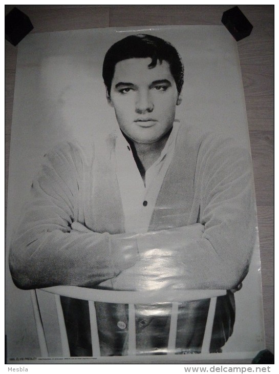 AFFICHE  - POSTER  -  ELVIS  PRESLEY   -   63cm  X 89cm - Manifesti & Poster