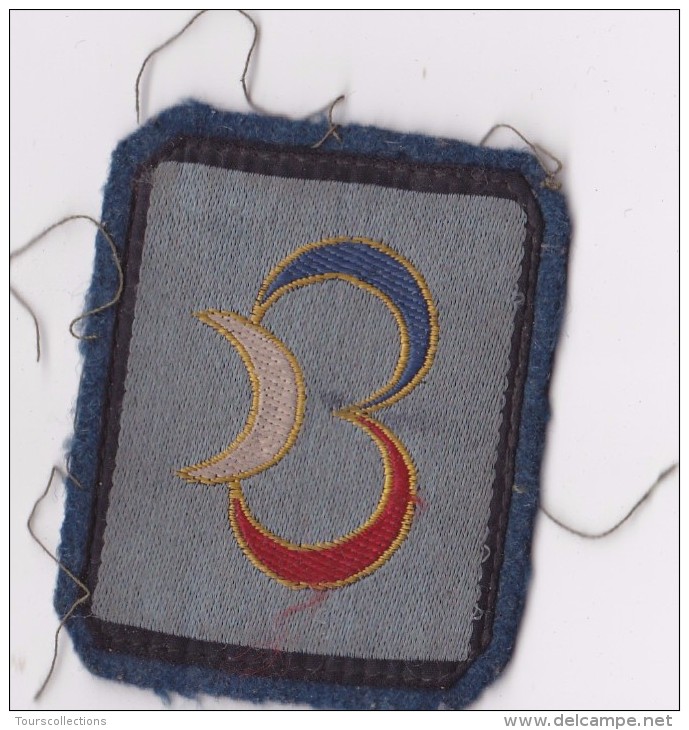 Paire Ancienne Patch N° P25 GRANDE UNITE 3° DIA Division Infanterie Algérienne - Armée De L'air