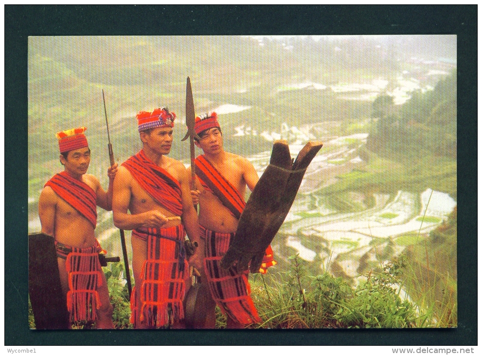 PHILIPPINES  -  Igorot Tribesmen  Unused Postcard - Philippines