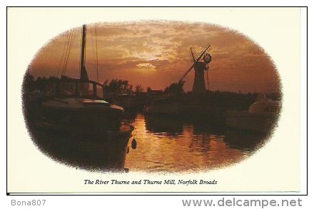 THE RIVER THURNE AND THURNE MILL , NORFOLK BROADS - Great Yarmouth