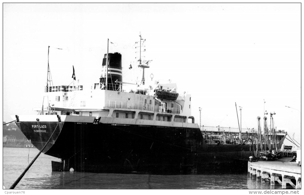 Photo Navire Bateau   " Port Lazo    " Soflumar Pétrolier La Rochelle Palice Port Jérome La Seine - Bateaux