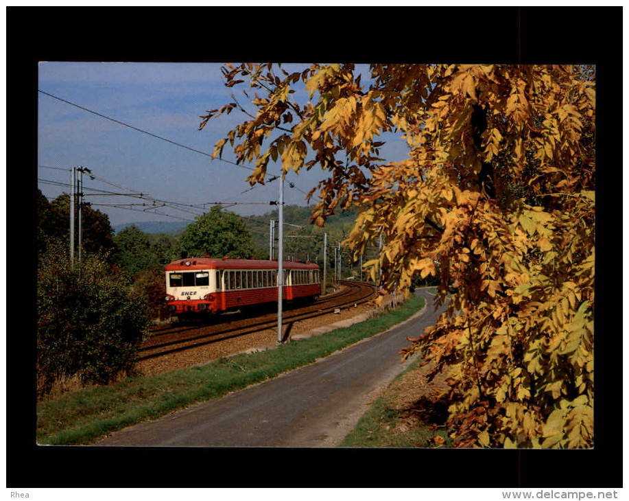 78 - BEYNES - Autorail - SNCF - Beynes