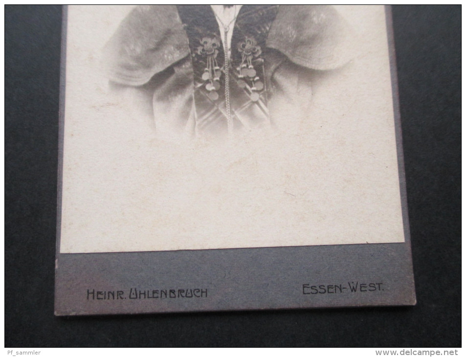 Altes Foto (original) Ca. Jahrhundertwende Eventl. älter!? Frau In Tracht. Fotograf: Heinrich Uhlenbruch Essen West - Ancianas (antes De 1900)