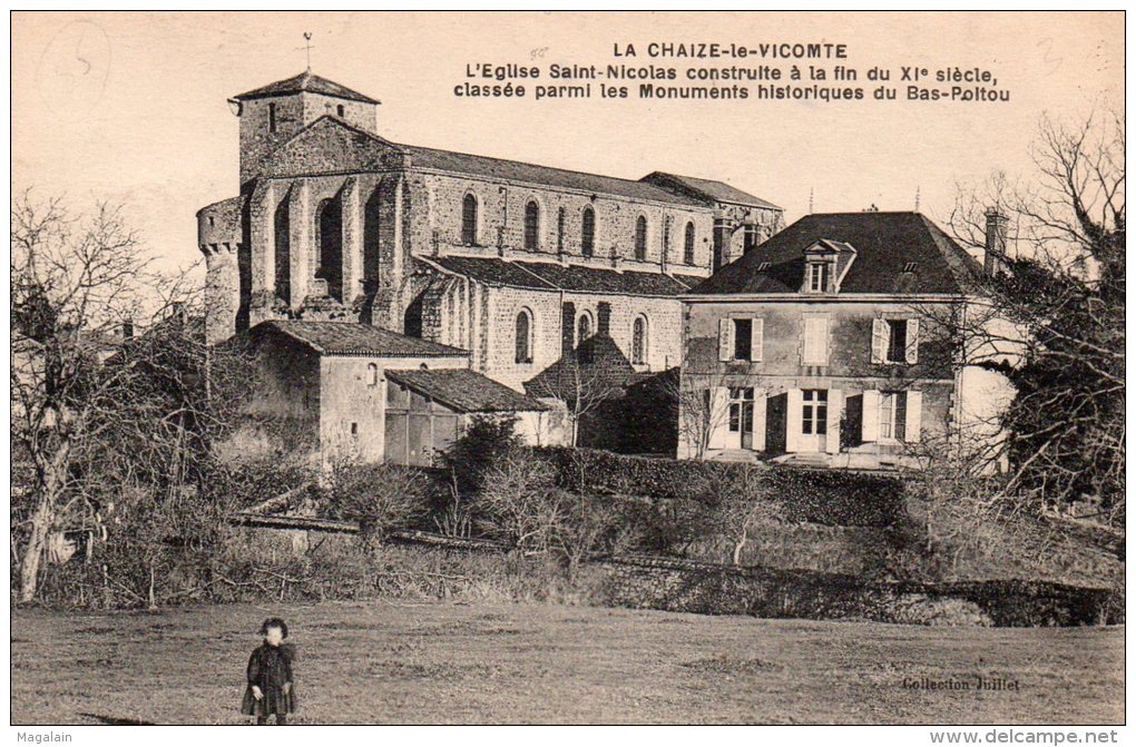 La Chaize Le Vicomte : L'église St Nicolas - La Chaize Le Vicomte