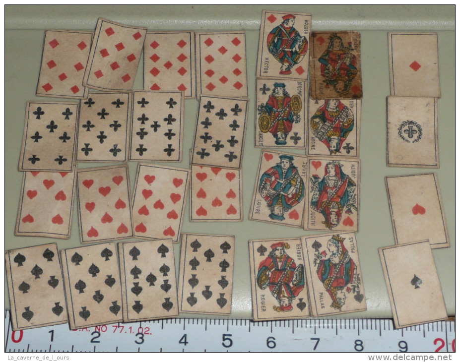 A VOIR Rare Ancien Jeu De 32 Cartes MINIATURES, Incomplet, Manque Les Rois, Dim.: 18 X 12 Mm - 32 Cartes