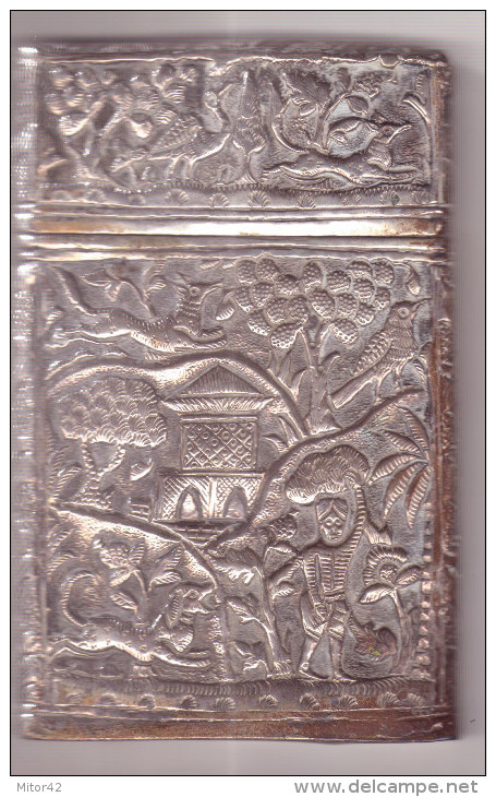 Scatola In Argento Indiana Peso Gr.93,40-cm.6,50 X 10,00-certificata Ditta Daliana - Altri & Non Classificati