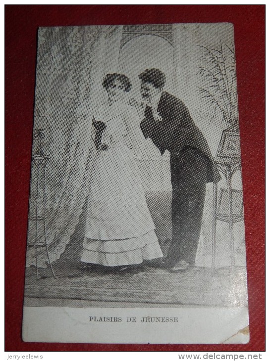 FANTAISIES -  COUPLES - "  Plaisirs De Jeunesse  "   - 1906  -  (2 Scans) - Couples