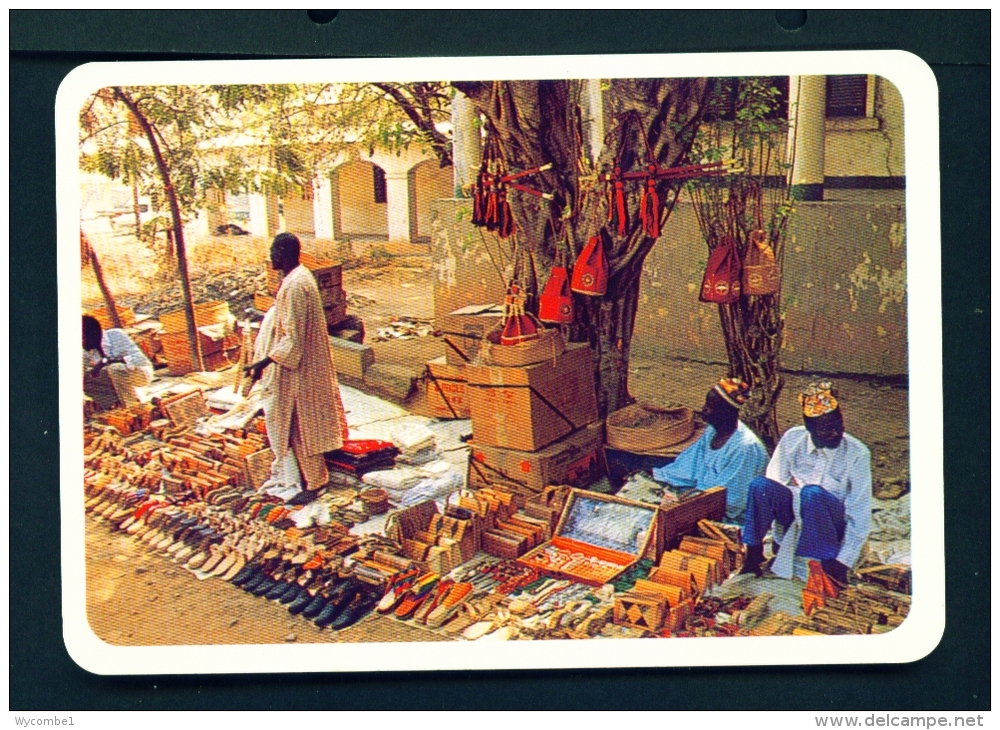 CAMEROON  -  Northern Market With Local Artisans  Unused Postcard - Cameroon