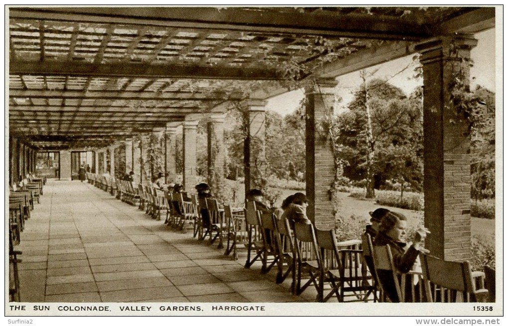 YORKS - HARROGATE - VALLEY GARDENS - THE SUN COLONNADE Y2825 - Harrogate