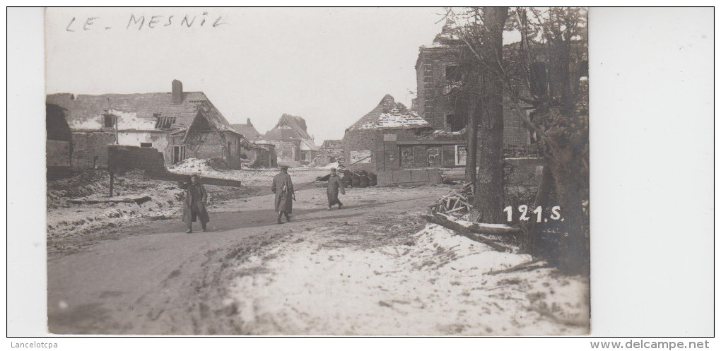 80 - LE MESNIL EN ARROUAISE / CARTE PHOTO ALLEMANDE 1917 - Other & Unclassified