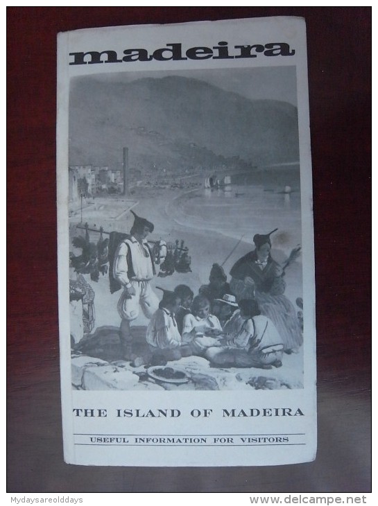 1 Book- Portugal - Madeira - The Island Of Madeira - Old Turist Guide - Guia Turistico (9 Scans) - 1950-Oggi
