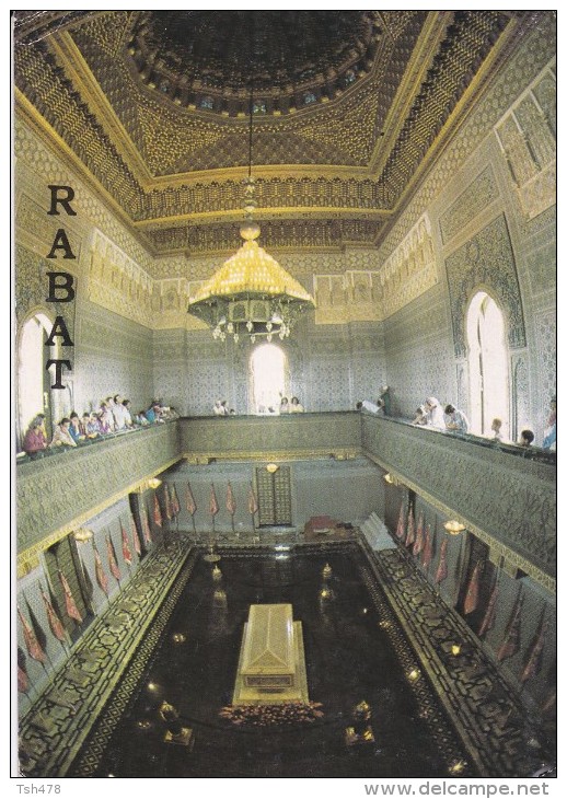 MAROC---RABAT---Intérieur Du Mausolée Mohammed V---voir 2 Scans - Rabat