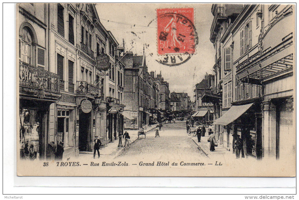 Aube : Troyes : La Rue Emile Zola - Troyes
