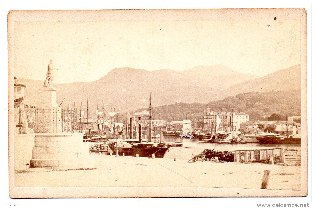 PHOTOGRAPHIE ALBUMINE Par MIGUEL ALEO "Nice - Statue De Charles-Felix Sur Le Port" Époque : Vers 1860 Cartonnée - Anciennes (Av. 1900)