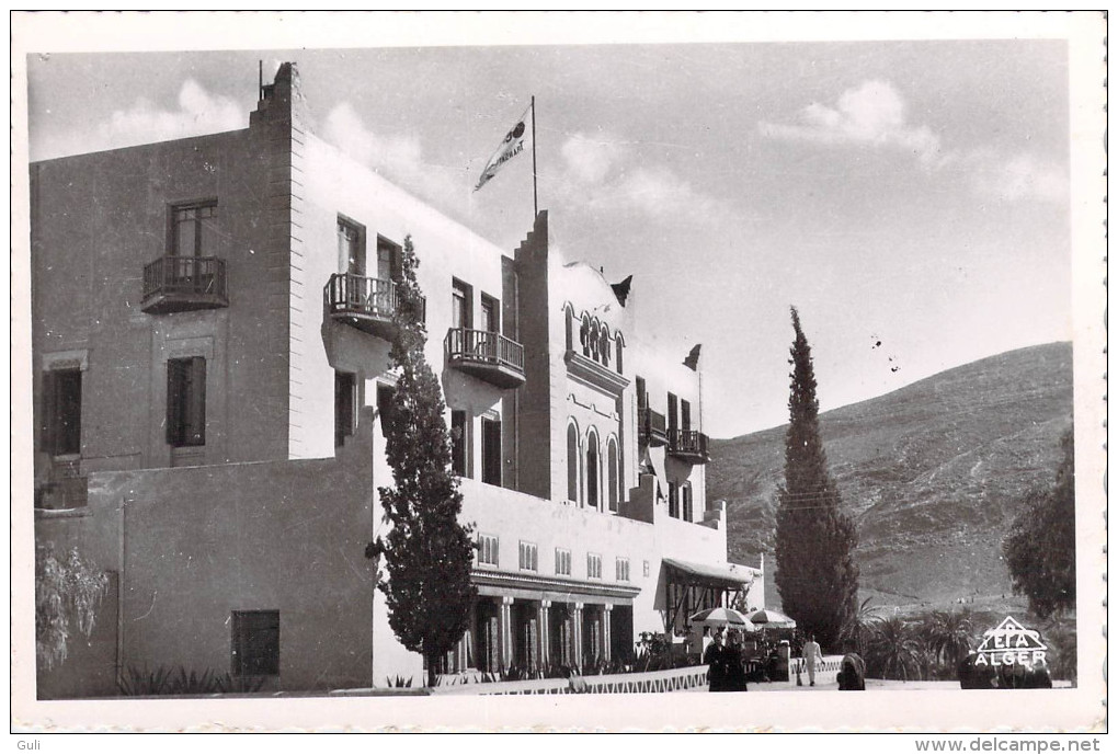 Algérie  (M´Sila ) BOU SAADA Hôtel Transatlantique (Cpsm Photo Dentelée- Editions : Photo Africaines EPA 40) * PRIX FIXE - M'Sila