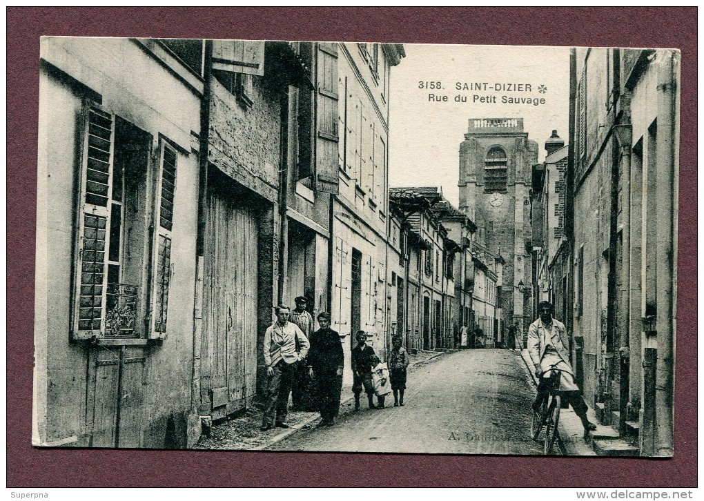 SAINT-DIZIER  (52) : " RUE DU PETIT SAUVAGE " - Saint Dizier