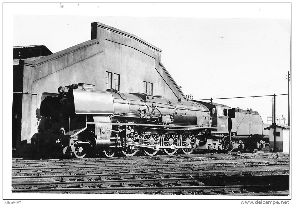 LOCOMOTIVE A VAPEUR Photographie Format Cpa Machine Et Tender  Gros Plan - Matériel