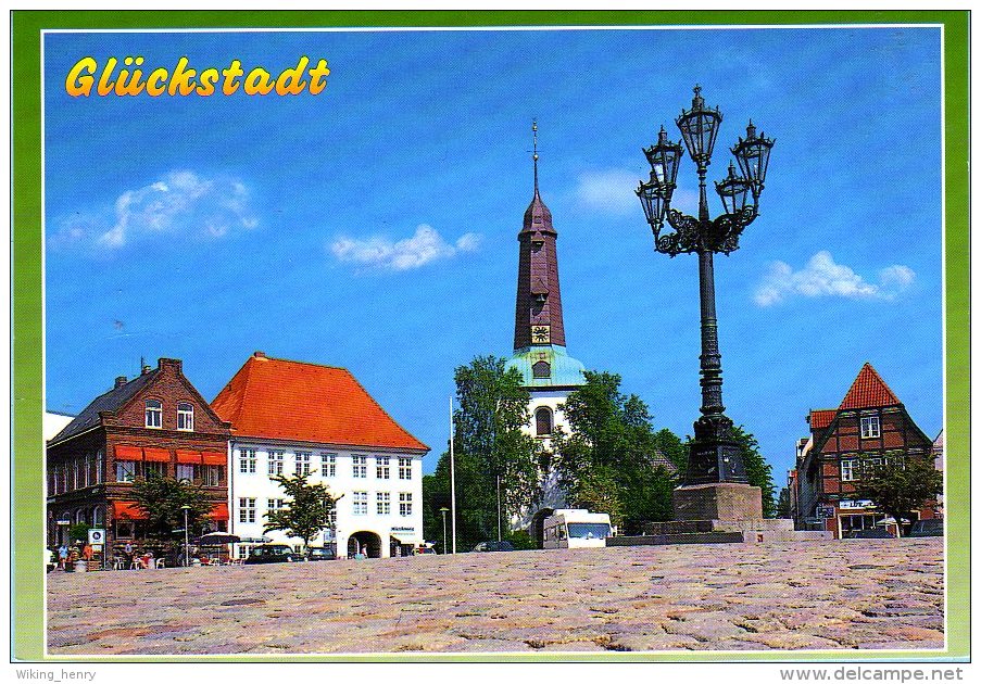 Glückstadt - Blick Zur Stadtkirche über Den Markt - Glückstadt