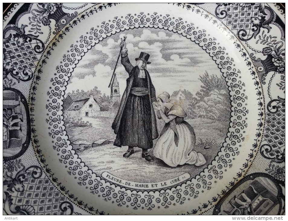 GIEN - Série de 6 assiettes historiées Noir et Blanc, porcelaine opaque  XIXe s.