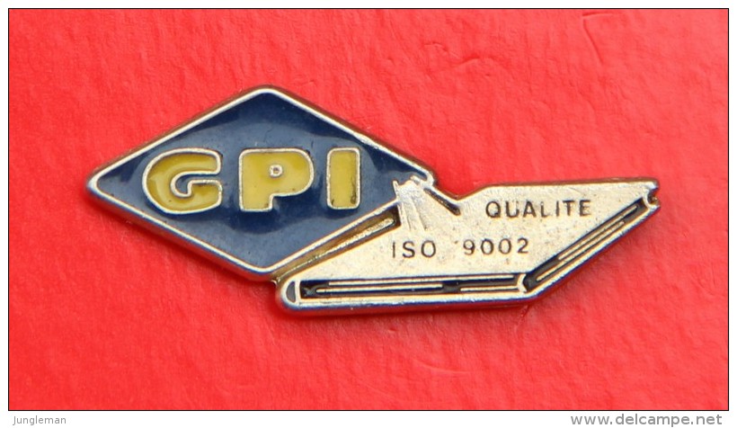 Pin´s - GPI - Ordinateur Portable - Qualité ISO 9002 - Informatique