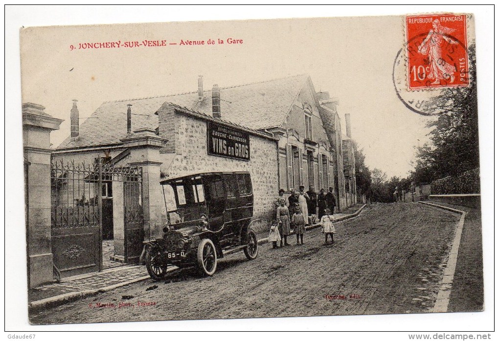 JONCHERY SUR VESLE (51) - AVENUE DE LA GARE - VINS EN GROS - VOITURE / AUTO / AUTOMOBILE - Jonchery-sur-Vesle