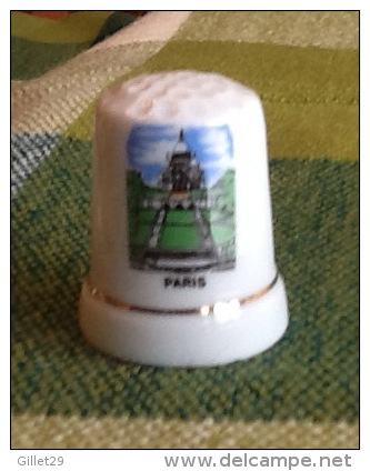 THIMBLES - DÉ À COUDRE EN PORCELAINE - LE SACRÉ COEUR DE PARIS, FRANCE - Dés à Coudre