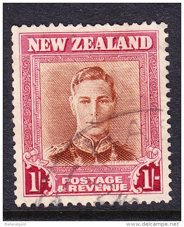 New Zealand 1947 Geo V1 - 1s Plate 2  - Fine Used - Used Stamps