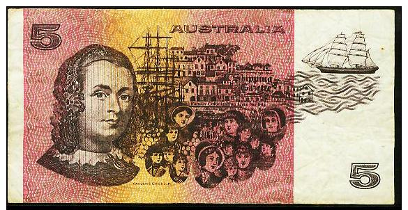 AUSTRALIA $5.DOLLARS NOTE IN A NICE GRADE CONDITION. NO TEARS, PINHOLES OR GRAFFITI. - Moneta Locale