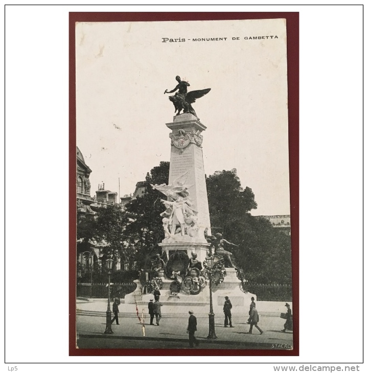 Paris  Monument De Gambetta - Statues