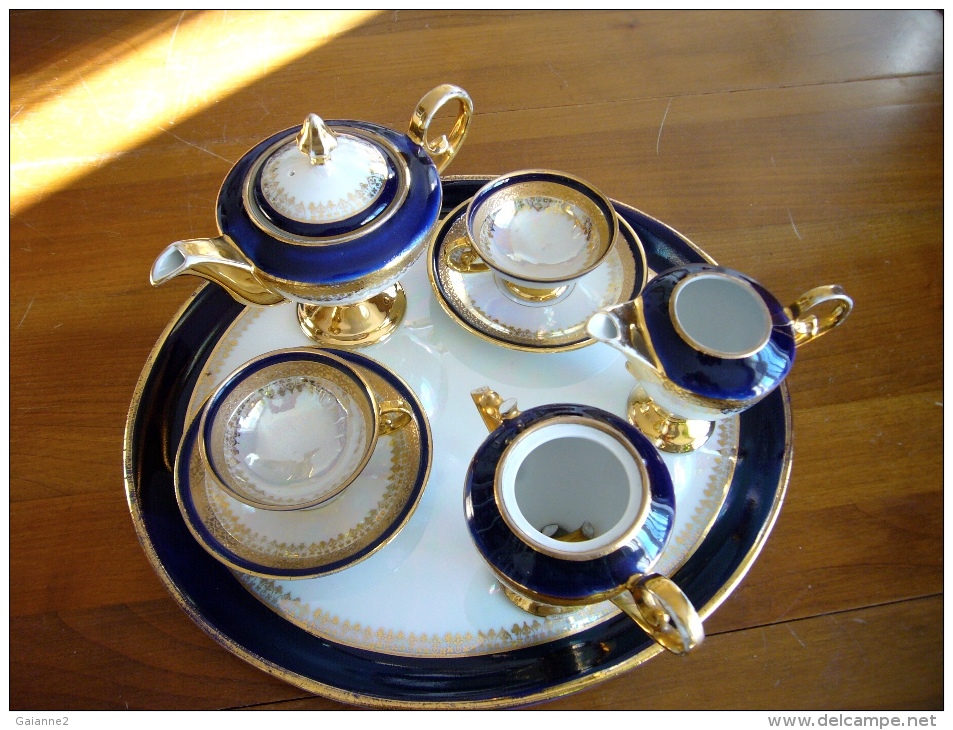 Service Porcelaine Allemande Sur Plateau JLMENAU - Tasses