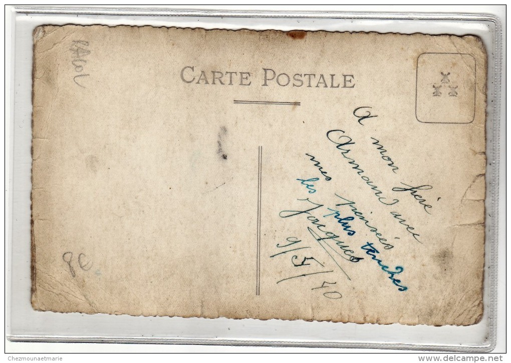 REGIMENT D ARTILLERIE COLONIALE - 1940 - CARTE PHOTO MILITAIRE - Personnages