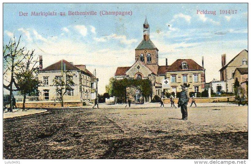 CPA - BETHENIVILLE (51) - Aspect De La Place Du Marché En 1917 - Bétheniville