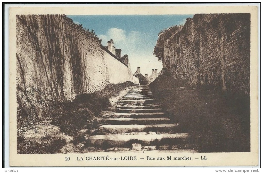 La Charité Sur Loire-Rue Aux 84 Marches - La Charité Sur Loire