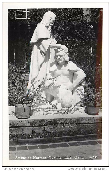 264237-Hawaii, Oahu, Laie, RPPC, Mormon Temple, Statue, Photo No W235 - Oahu