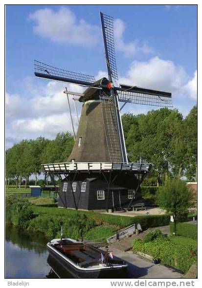 VROUWENPAROCHIE - FROUBUORREN (Friesland) - Molen/moulin - Schitterende Opname Van De Vrouwbuurtstermolen. Nieuw! - Andere & Zonder Classificatie