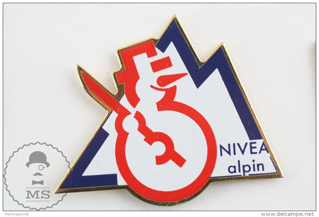 Nivea Alpin Snowman Advertising - Pin Badges - Trademarks
