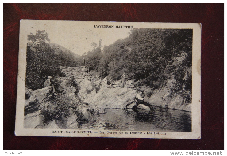 SAINT JEAN DU BRUEL - Pêcheurs à La Ligne Dans Les Détroits Des Gorges De La Dourbie - Other & Unclassified