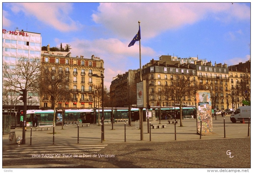 PARIS XV (75)-Place De La Porte De Versailles (EDITION à TIRAGE LIMITE) - Arrondissement: 15