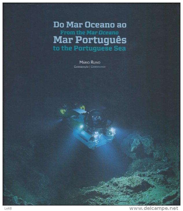 Book With Stamps 'Sea Ocean To The Portuguese Sea'. Author Mario Ruivo. Book Without The 4 Stamps And Block - Buch Des Jahres