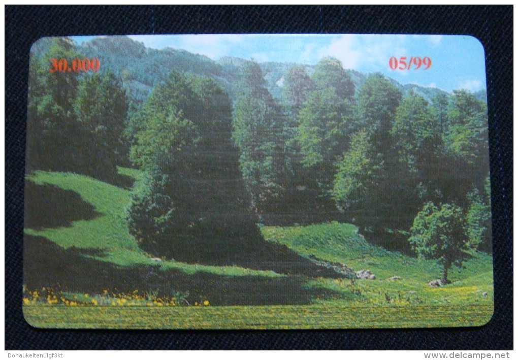 ALBANIA CHIP CARD 200 UNITS 1999, GOOD QUALITY, USED. - Albanie