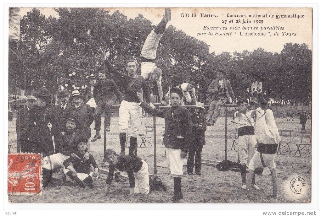 TOURS. - Concours National De Gymnastique 27et 28 Juin 1909. Société " L'Ancienne" Aux Barres Parallèles - Gymnastique